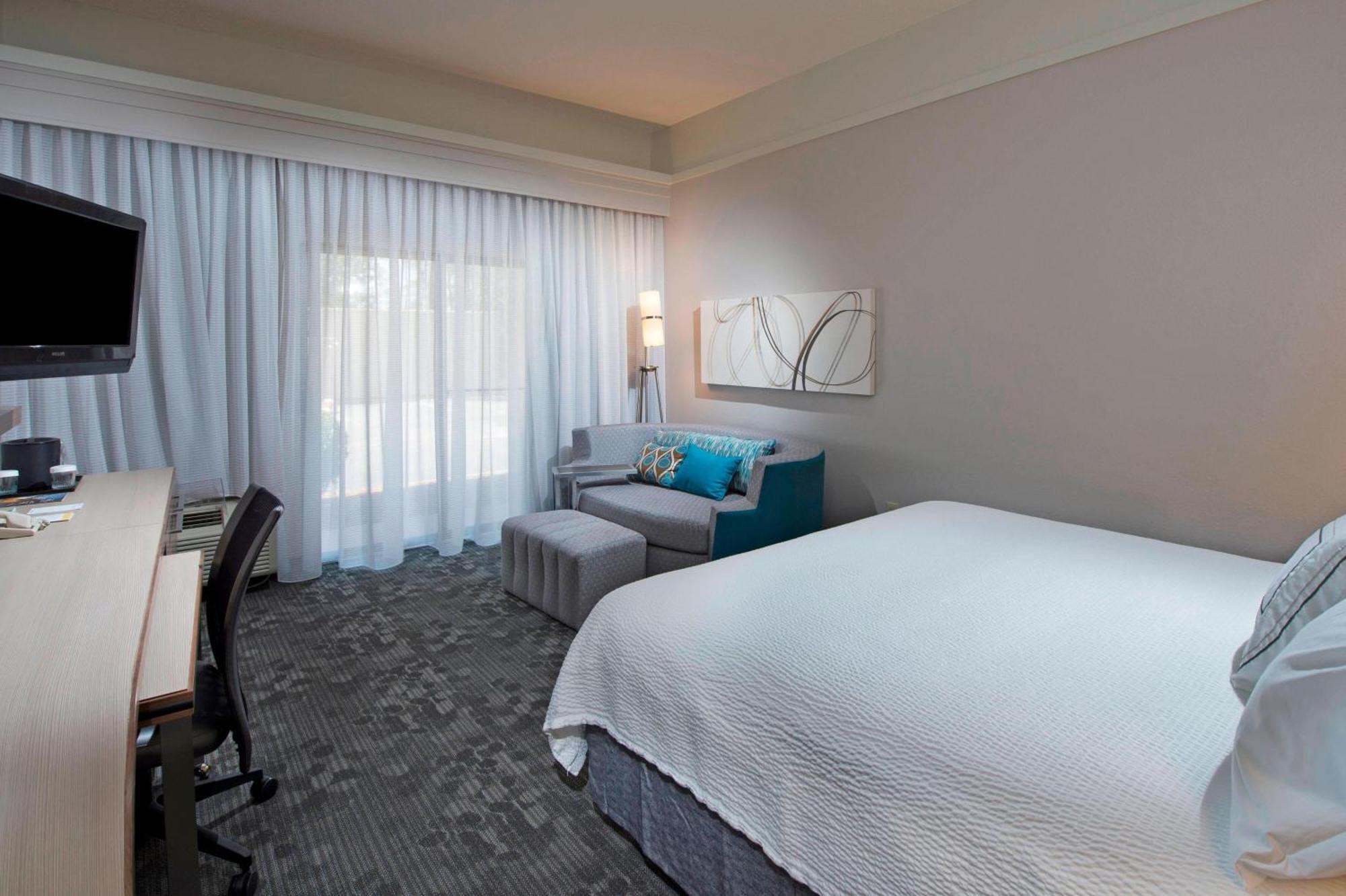Courtyard By Marriott Dothan Exterior foto